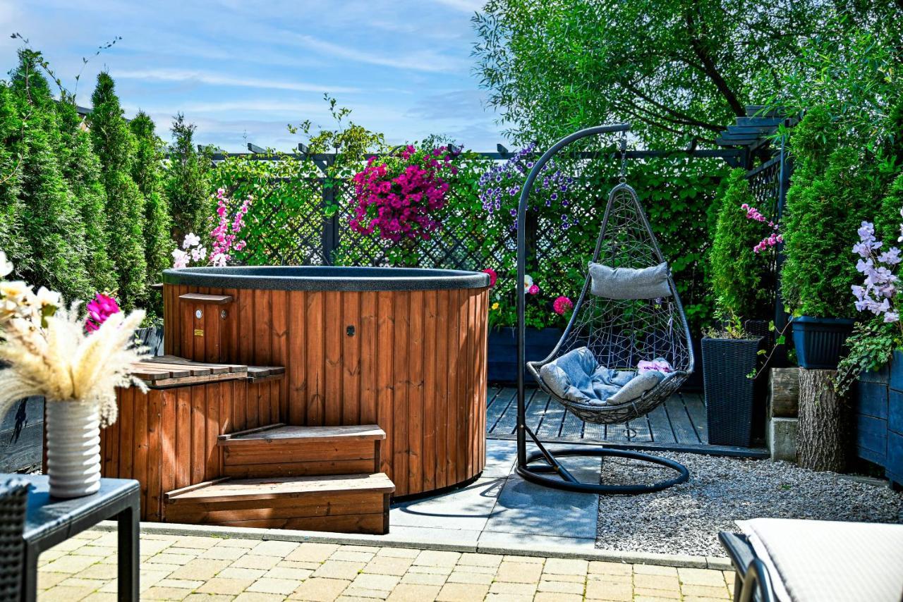 Domek W Gorach - Prywatne Jacuzzi, Sauna, Grota Solna - Panorama Chelm Ski&Spa Мысленице Экстерьер фото